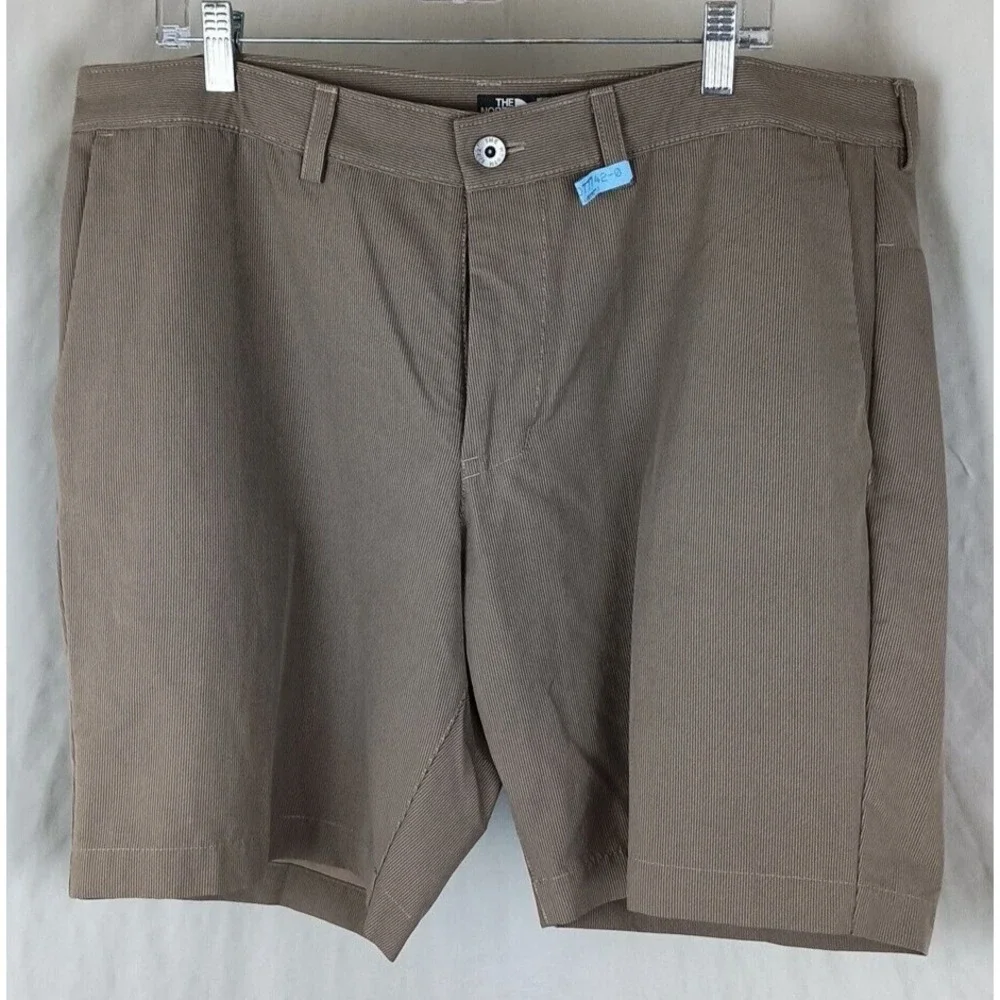 North Face Shorts Mens 40 Beige Striped Chino Flat Front Zip‎ Pocket Casual